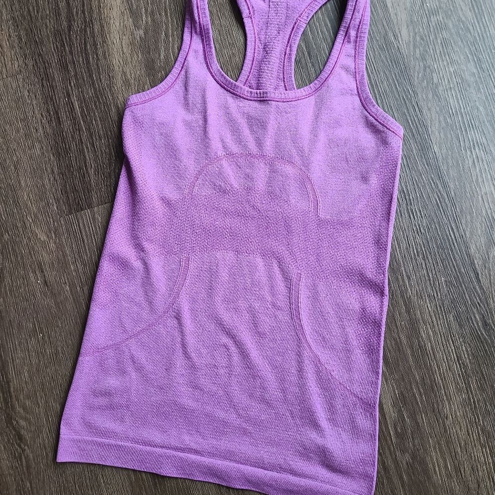 SOLD - Lululemon tank